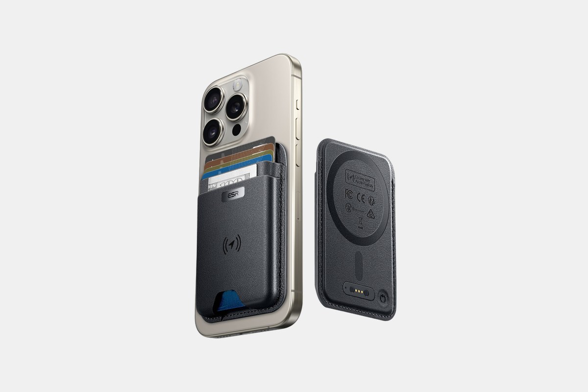 ESR Geo Wallet Boost