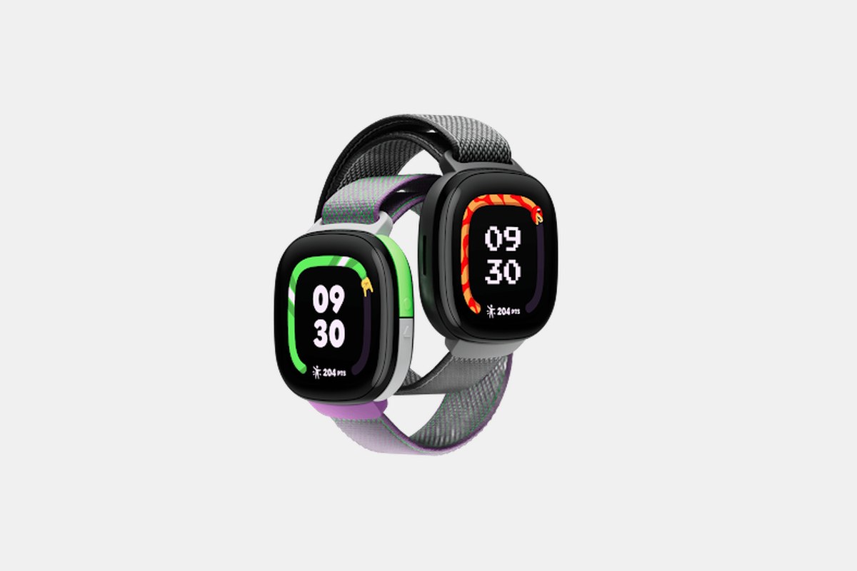 Fitbit Ace LTE