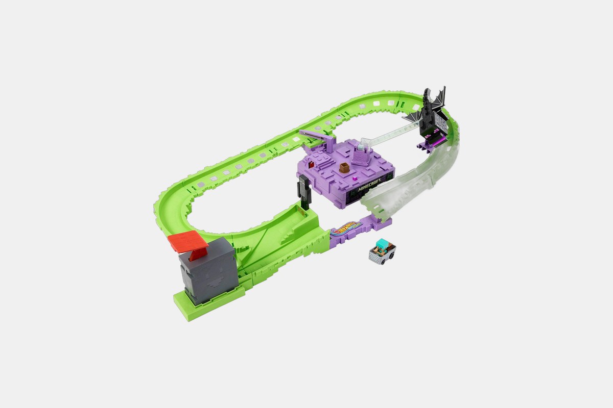 Hot Wheels Minecraft Toy Car Track Set