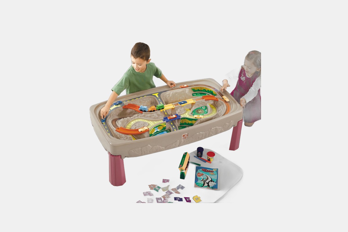 KidKraft Deluxe Canyon Road Train & Track Table