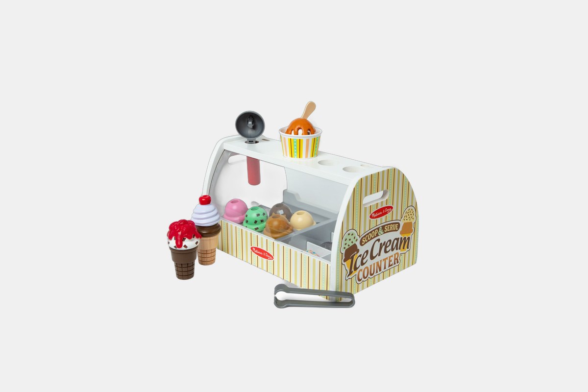 Melissa & Doug Scoop & Serve Ice Cream Counter