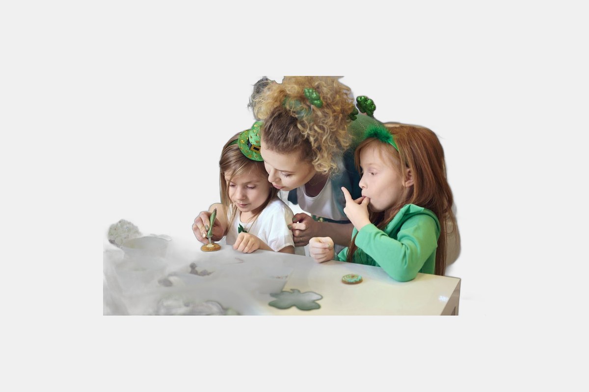 PowerUp 4.0 Paper Airplane Kit