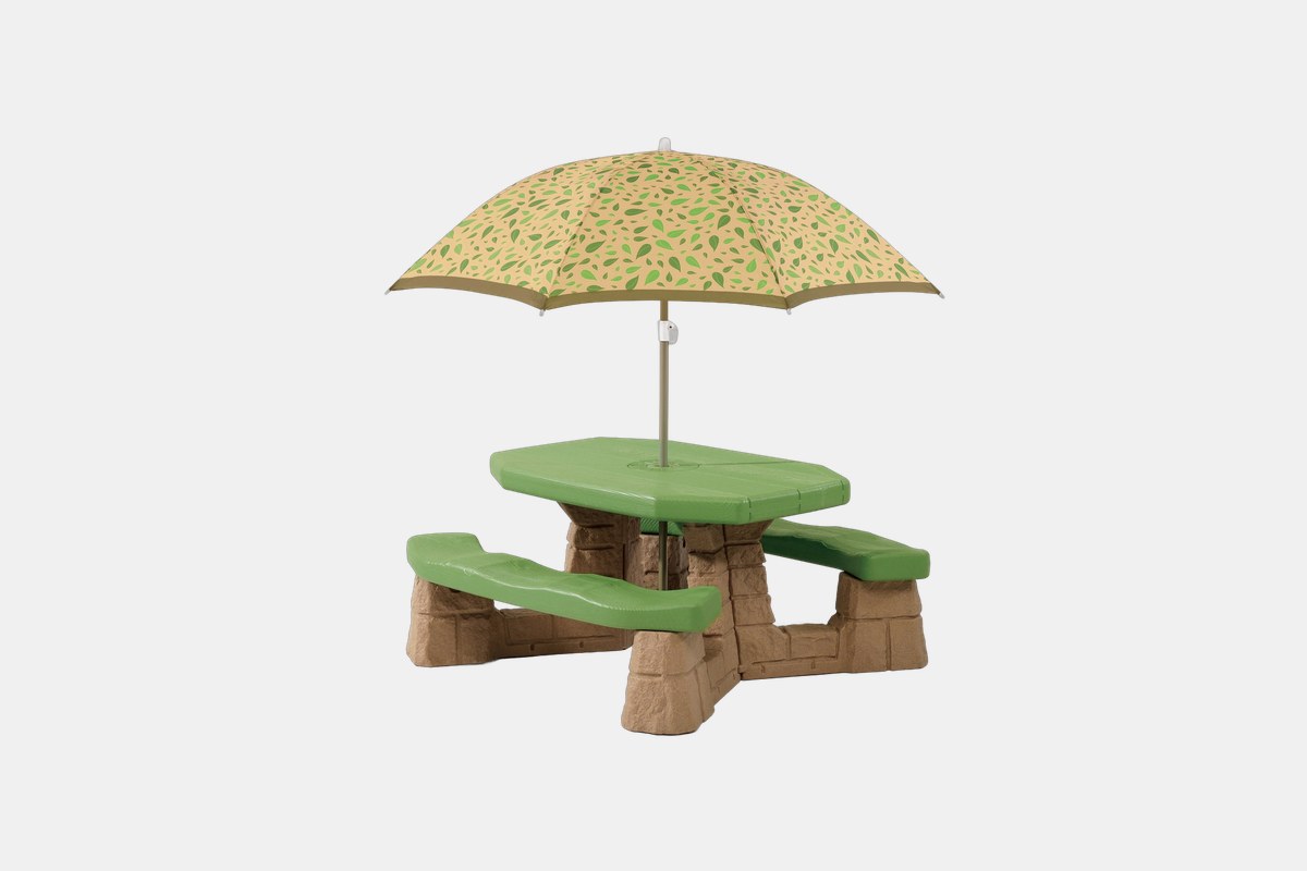 Step2 Naturally Playful Picnic Table