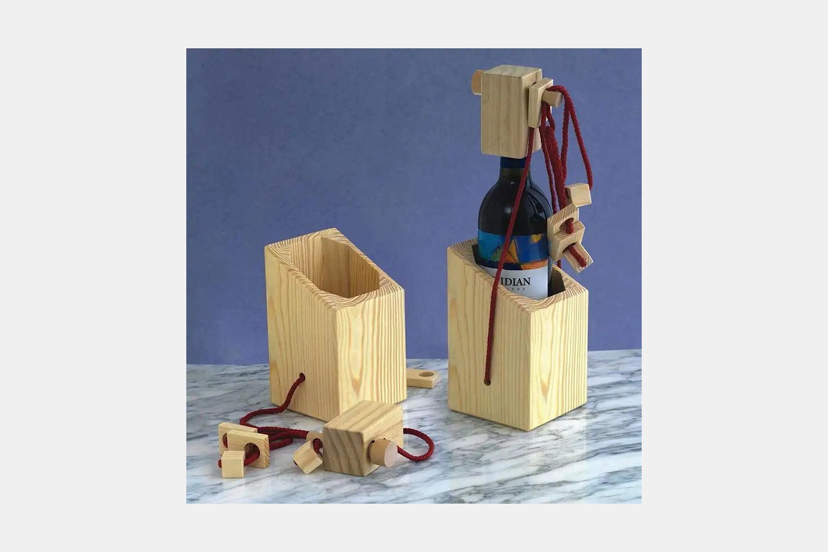Wine Bottle Puzzle